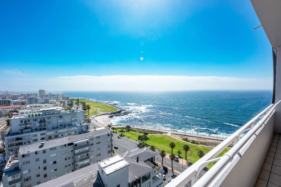 To Let 2 Bedroom Property for Rent in Three Anchor Bay Western Cape